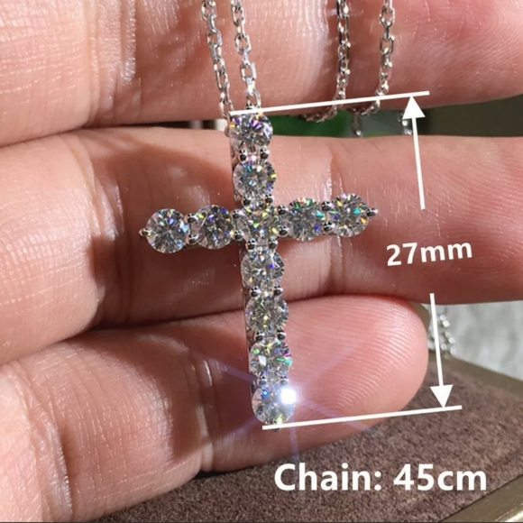925 Silver Cross Pendant Necklace - Picture 5 of 6